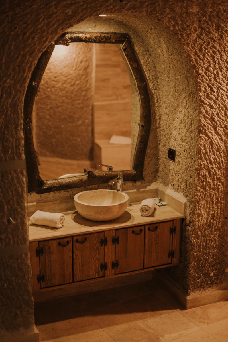 גורמה Holiday Cave Hotel מראה חיצוני תמונה