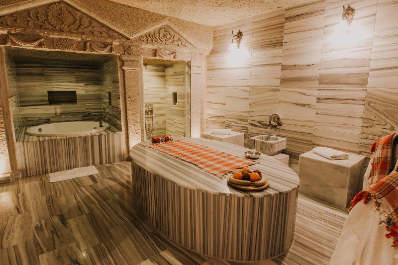 גורמה Holiday Cave Hotel מראה חיצוני תמונה