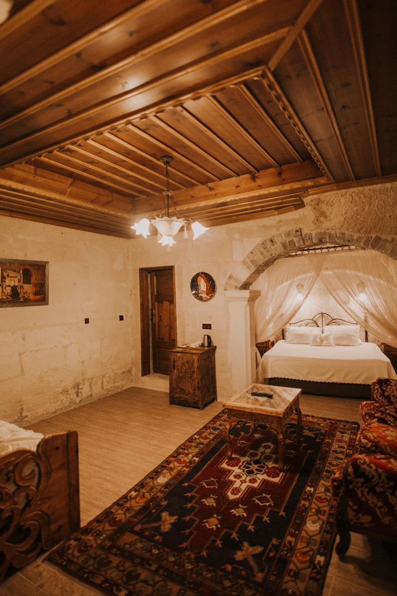 גורמה Holiday Cave Hotel מראה חיצוני תמונה